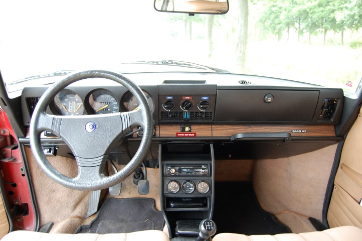 Saab 90 PH-77-RG