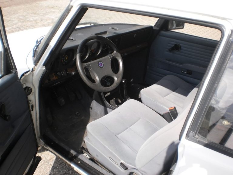 Saab 90 RF-24-ZN