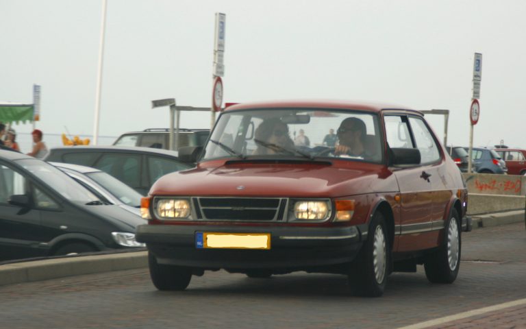 Saab 90 RF-26-NT