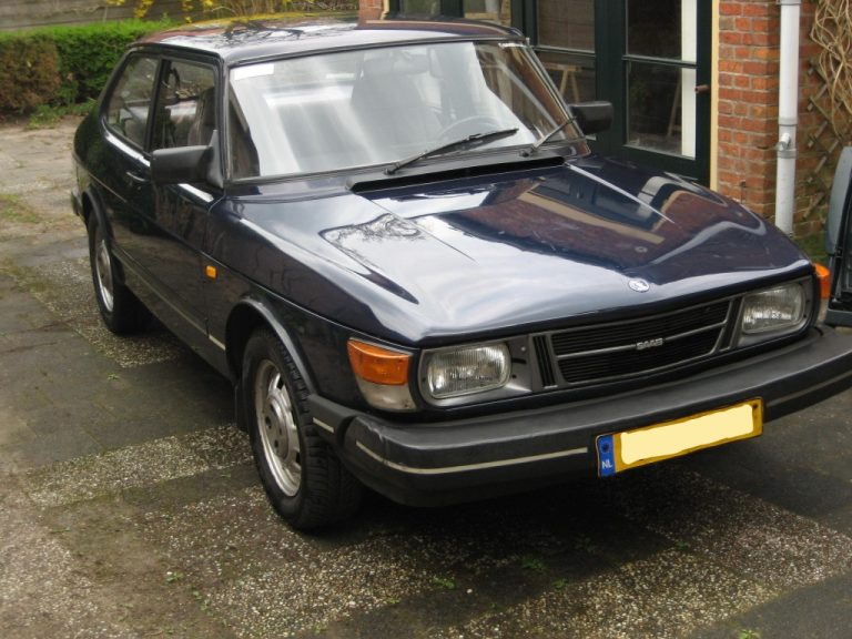 Saab 90 RL-88-PZ