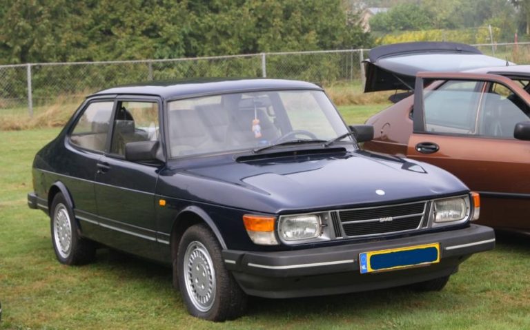Saab 90 RT-02-PJ