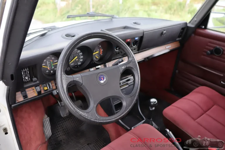 Saab 90 T-541-JT